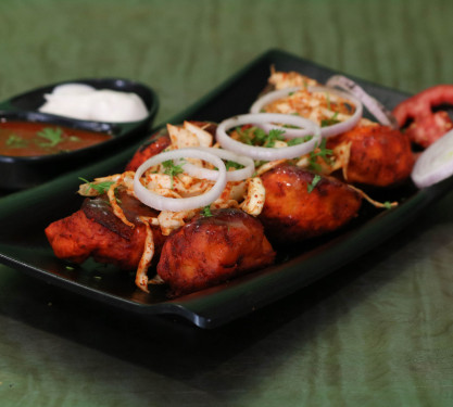 Paneer Fried Momos [6Pieces]