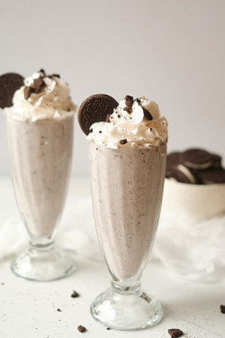 Oreo Mint Thick Shakes