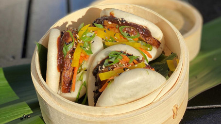 Sticky Pork Bao Buns