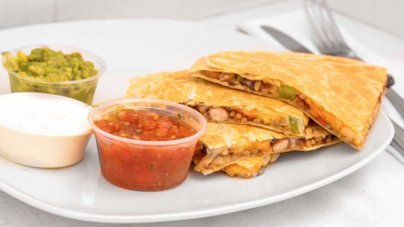 Milde Kip Quesadilla's