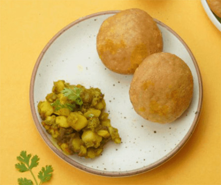 Khasta With Aloo (4Pcs)