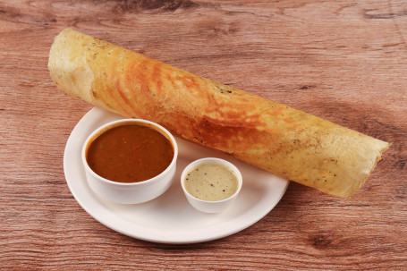 Special Butter Plain Dosa Served With Sambhar And Nariyal Chutney