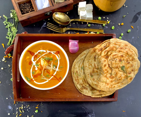 Royal Paneer Dish Choice Of Bread