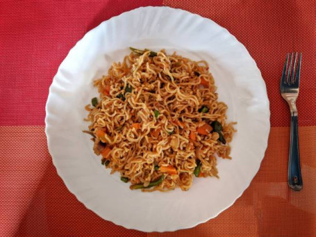 Veg Vegetable Maggi