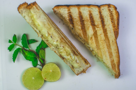 Mozerella And Cheddar Grilled Sandwich