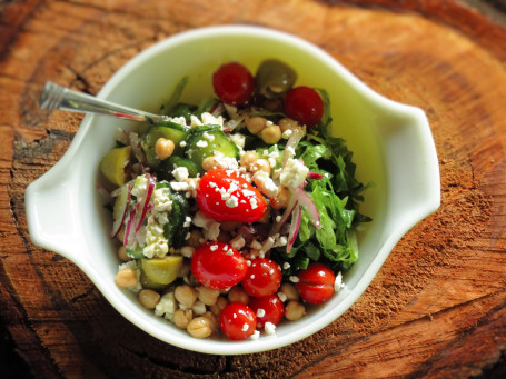 The Amazing Chickpea Spinach Salad