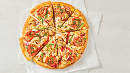 Grilled Chicken Arrabbiata Pizza