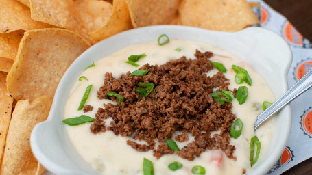 Amber Ale Queso-Chips Van Bad Daddy