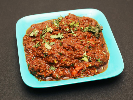 Boneless Chicken Bhuna Masala