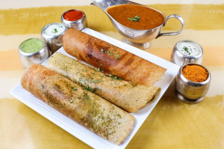 Three Barrel Dosa (295 Gms) (Served With Sambar Chutney)