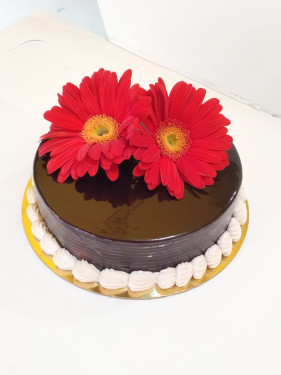 Chocolate Flower Cake (500Gm Eggless Cake)