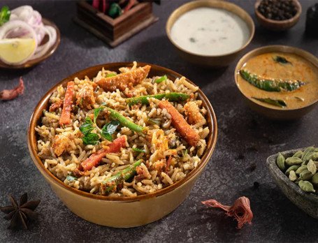 Veg Hyderabadi Kaju Biryani