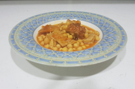 Callos Con Garbanzos Raci Oacute;N