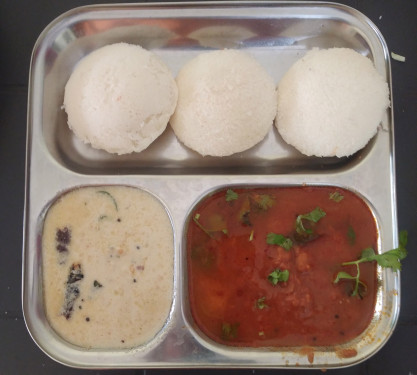 Idli Sambhar [3 Pice]