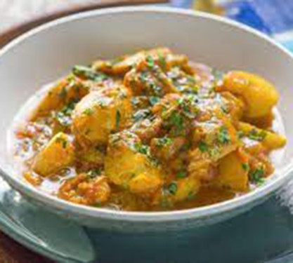 Chicken With Aloo Curry