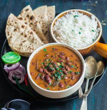 Rajma Curry 2 Roti Rice