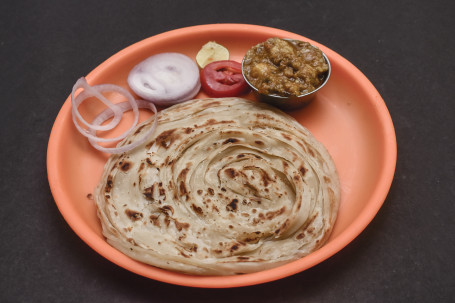 Paratha With Curry (1 Piece)