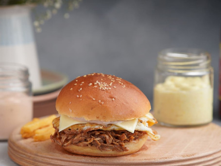 Pulled Bbq Chicken Burger