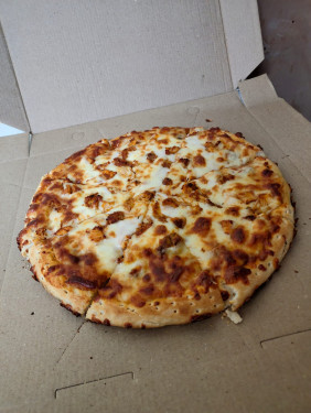 Chicken Tikka Cheese Burst Pizza 9