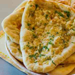 Knoflook Naan