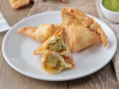 Mota Samosa (1 Pcs)