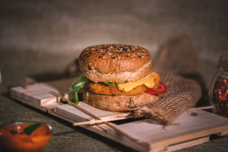 Veg Rooster Premium Burger