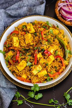 Achari Paneer Tikka Biryani