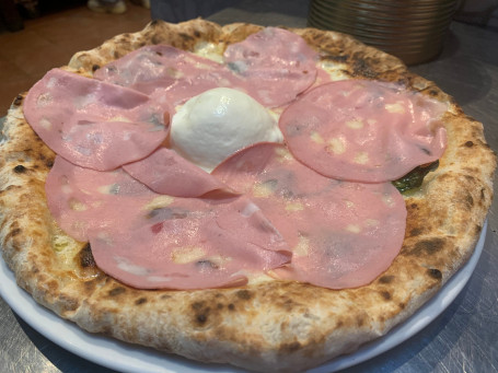 Burrata E Mortadella