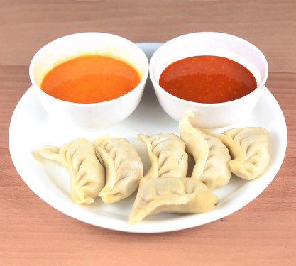 Chilli Paneer Momos Dry