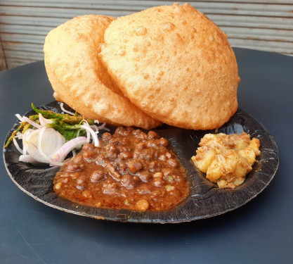 Chole Bhature Paneer Stuffed