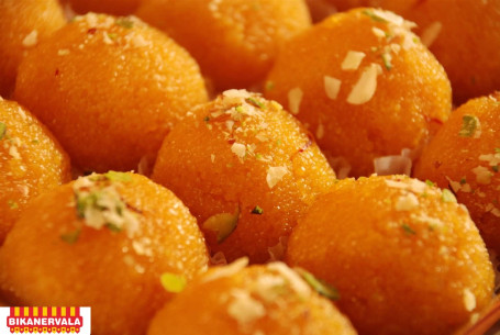 Ladoo Banarsi