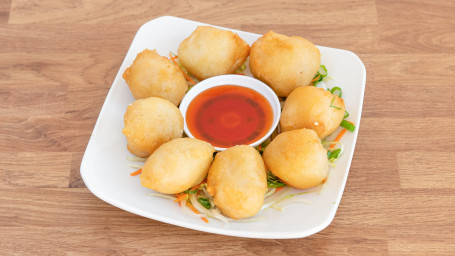 Crispy Balls With Sweet And Sour Sauce