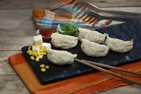 Cheese N Corn Steamed Misty Momos