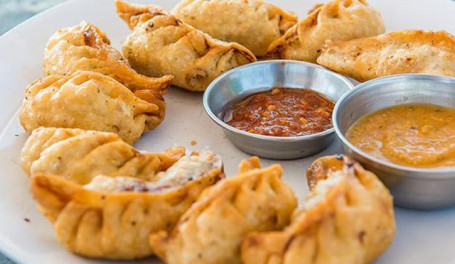 Momos Fry (10Pcs)