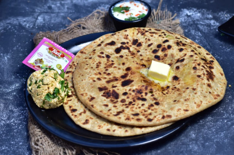 2 Paneer Parantha With Dahi And Pickle