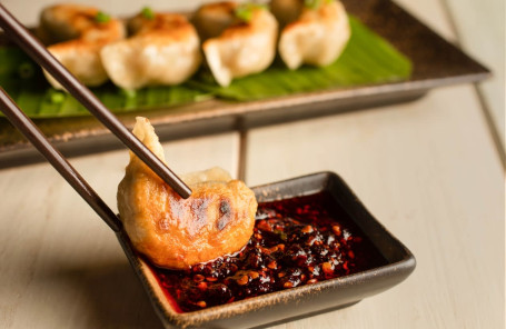 Vegetable Chilli Garlic Dimsums