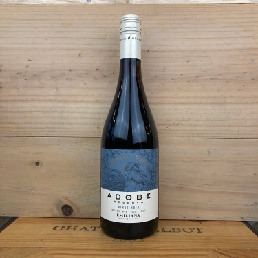 Pinot Noir, Adobe, Chile