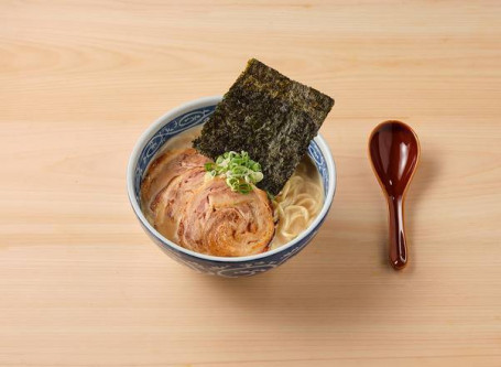 Ik Ga Tonkotsu Ramen Proberen Met Basted Meat