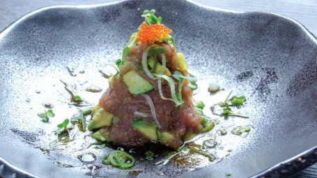 Tuna And Avocado Steak Tartar (Raw)