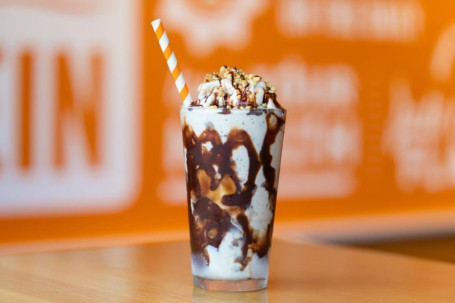 Organic Peanut Butter Cup Shake*