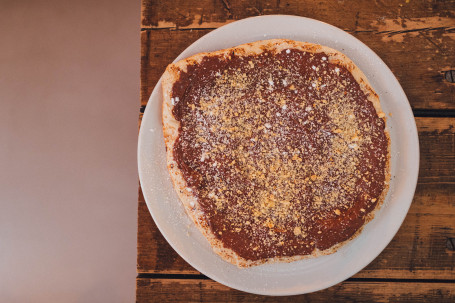 Small Peterella (V) (Yes! Actual Nutella Pizza)