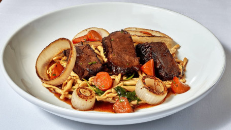 Braised Short Ribs Of Beef With Strozzapreti Pasta