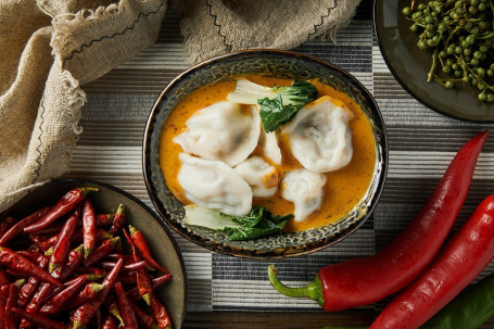 *Vegetable Dumplings In Peanut Sauce Xiāng Má Shuǐ Jiǎo (6 Pieces)