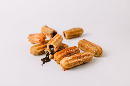 Chocolade Hazelnoot Gevulde Kaneel Churros (Vg)