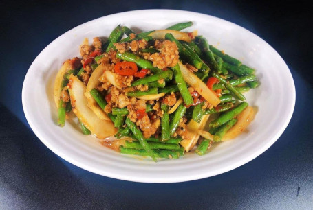 Stir Fried Green Beans With Minced Pork In Chilli (Mild) Gàn Biān Sì Jì Dòu