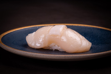 Běi Hǎi Dào Dài Zi Shòu Sī Hokkaido Scallop Sushi