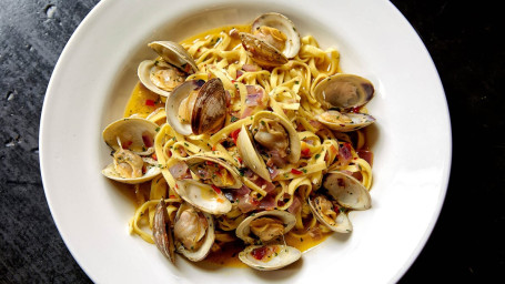 7. Linguine Vongole