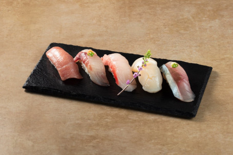 Jīng Xuǎn Shí Lìng Yú Xiān Shòu Sī Shèng (5Jiàn Selected Seasonal Sushi Platter (5 Pcs.