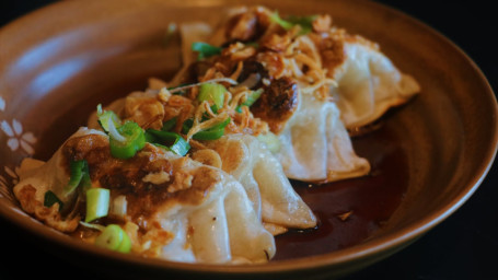 Pan Fried Dumplings (4) (Pork)