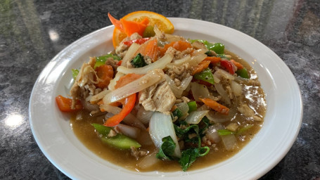 25. Pad Ga Paow (Basil)